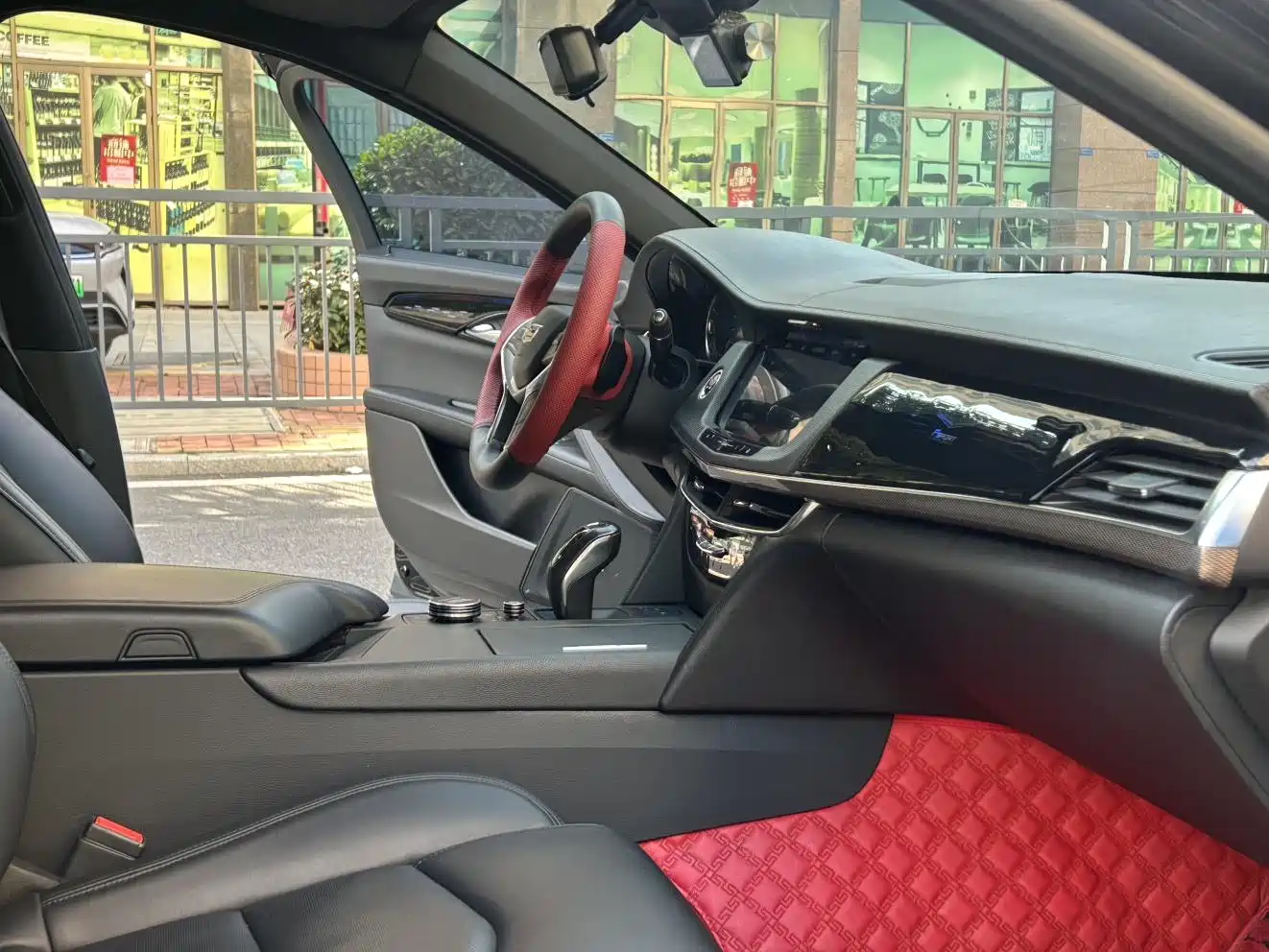 Cadillac CT6 2019 28T Luxury Model фото 12