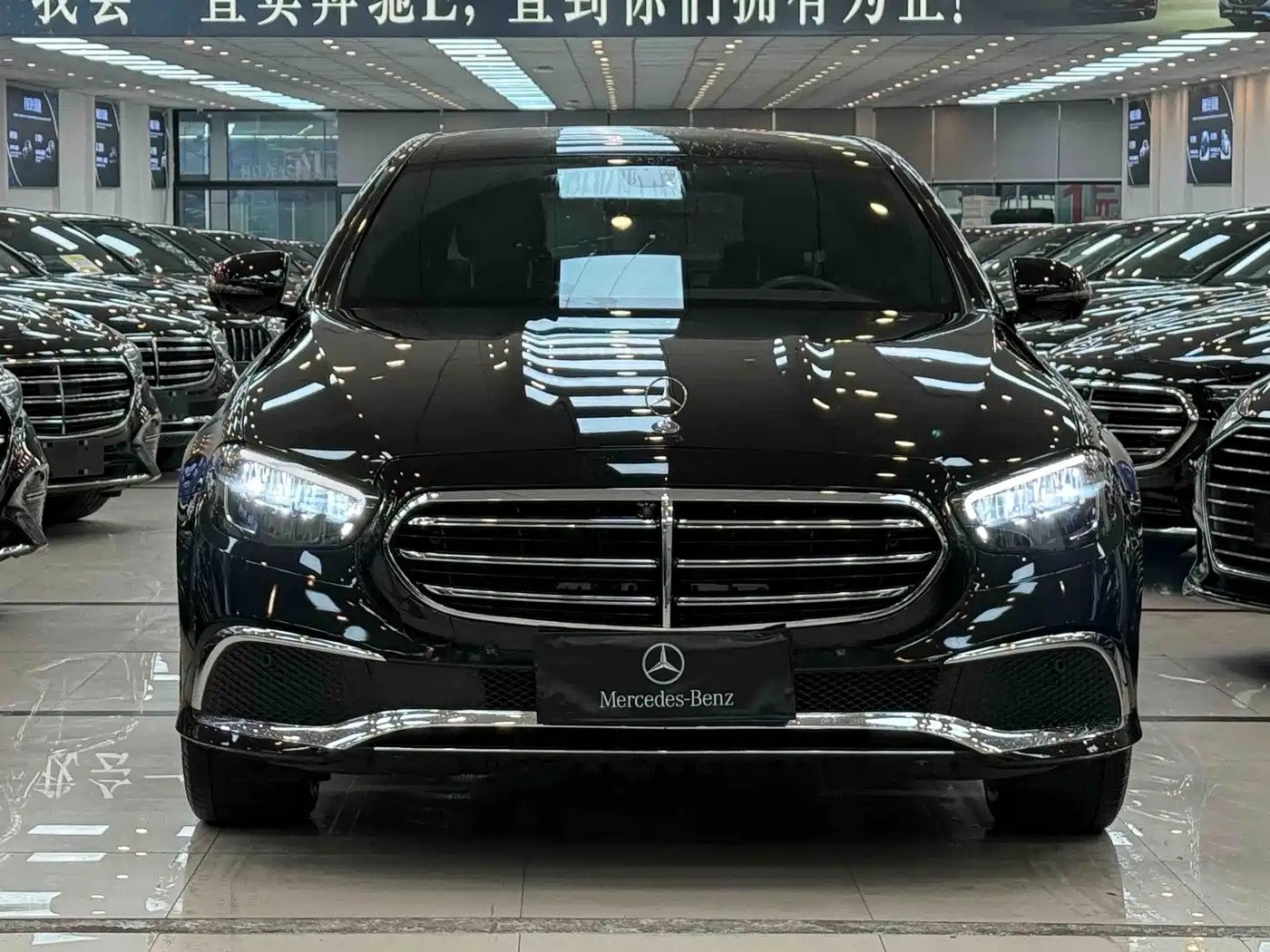 MERCEDES-BENZ E CLASS