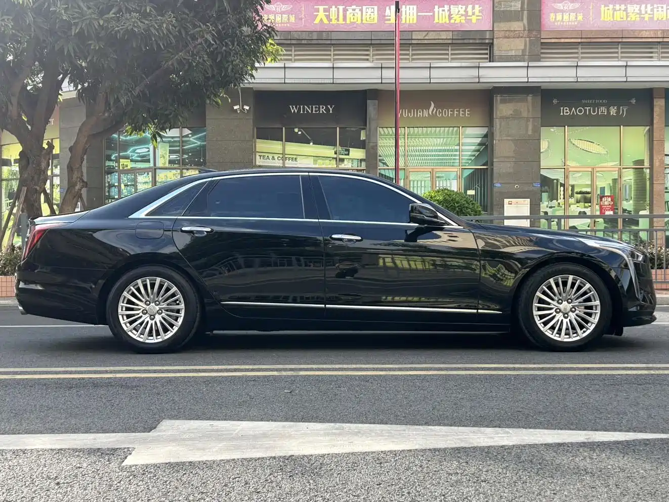 Cadillac CT6 2019 28T Luxury Model фото 7