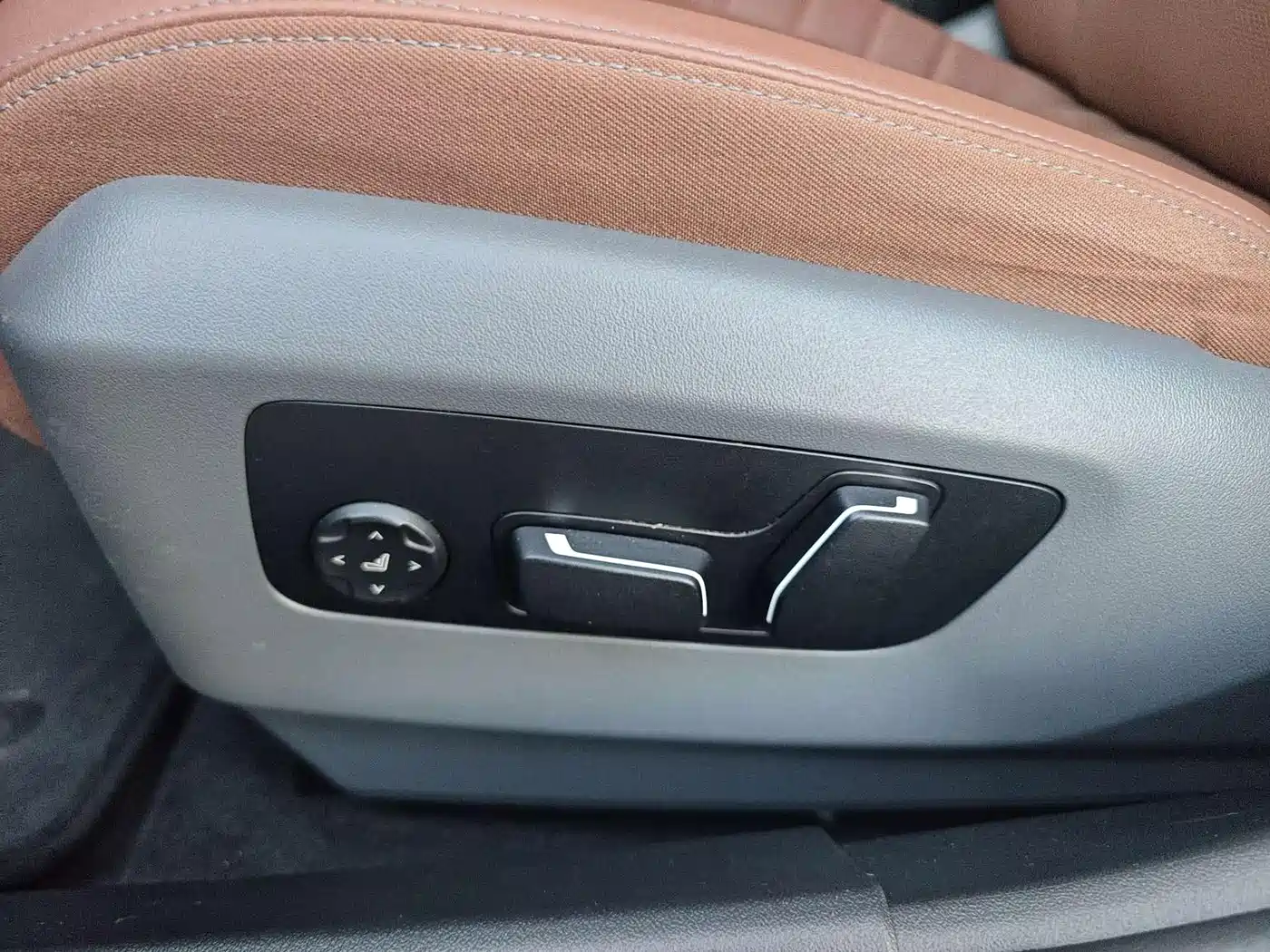 BMW i5 2024 2024 eDrive 35L Premium Model M Sport Package