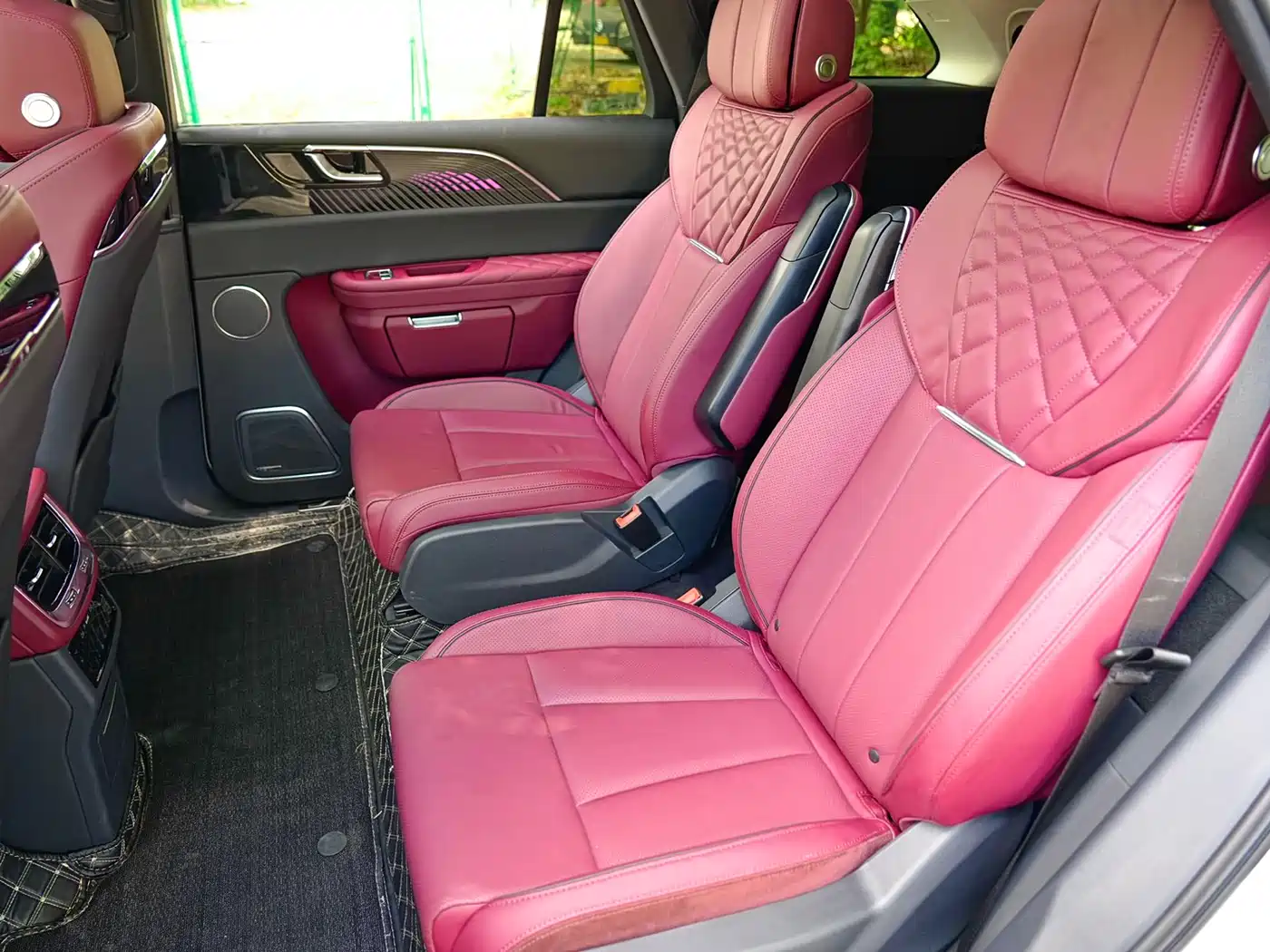 Hongqi E-HS9 2023 2022 660km Qi Chang Edition (6-seater)