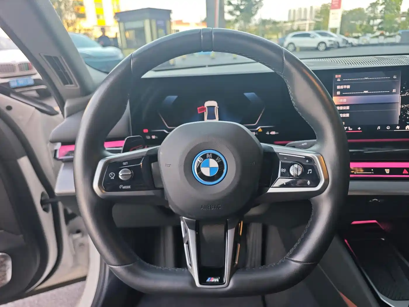BMW i5 2024 2024 eDrive 35L Premium Model M Sport Package