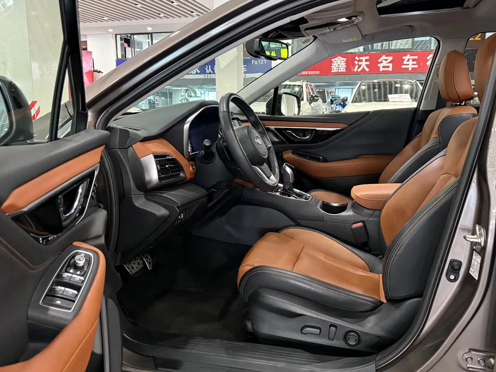 Фото 7 - Subaru Outback