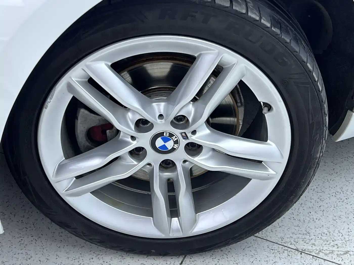 BMW 1 Series 2021 120i M Sport Shadow Edition фото 7