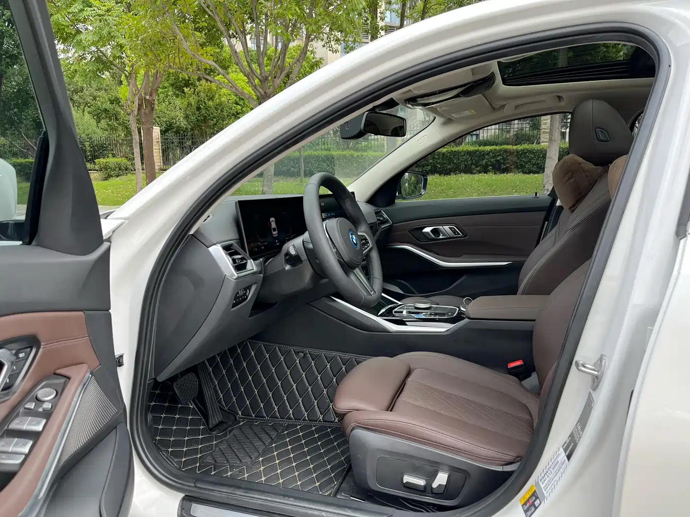 BMW i3 2022 2022 eDrive 35 L