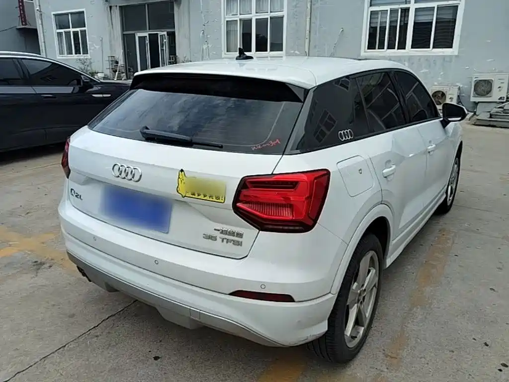 Audi Q2L 2019 2018 35 TFSI Fashion Elegance China VI