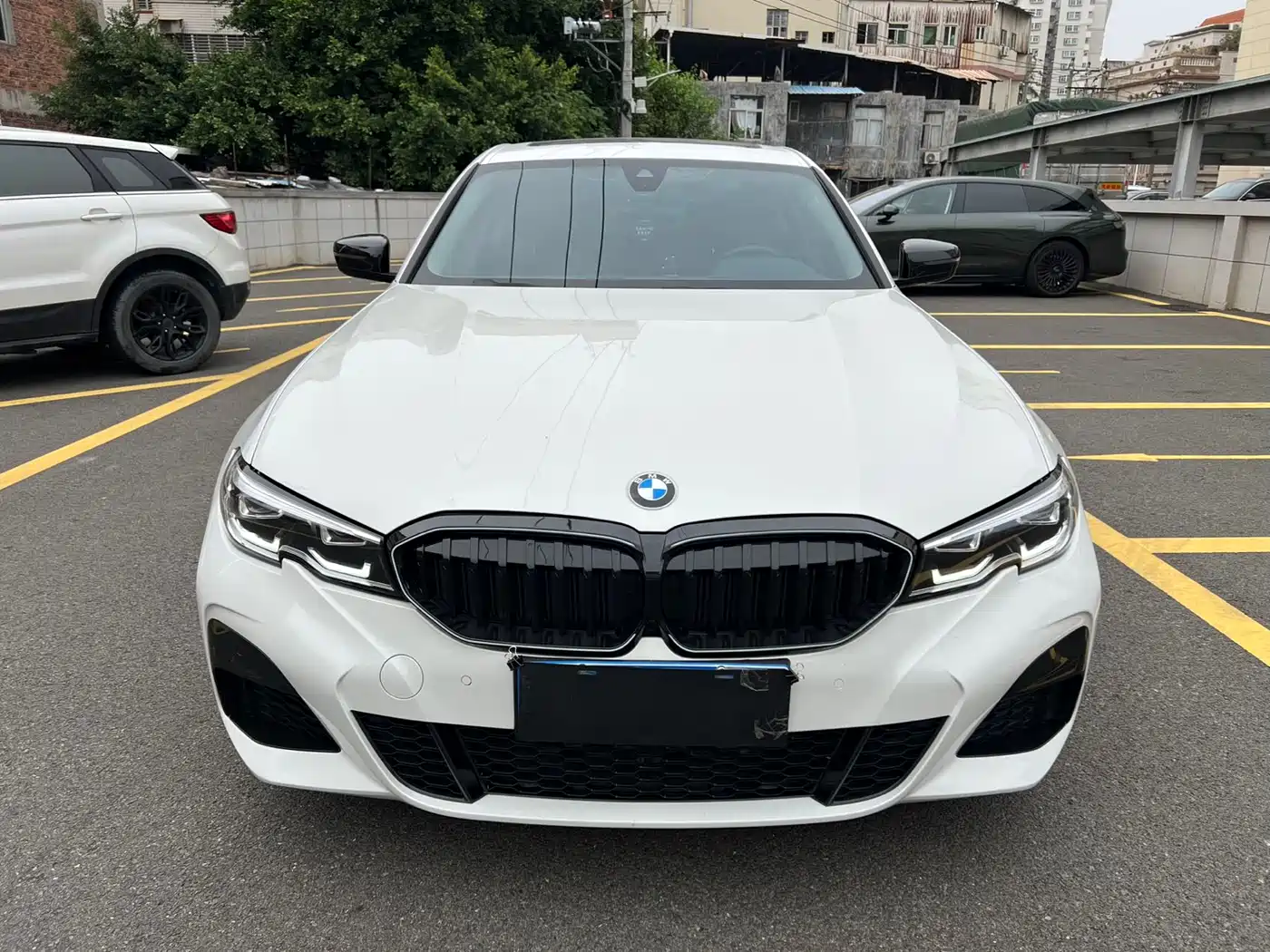 BMW 3 Series 2022 Facelift 325Li M Sport Shadow Edition фото 2