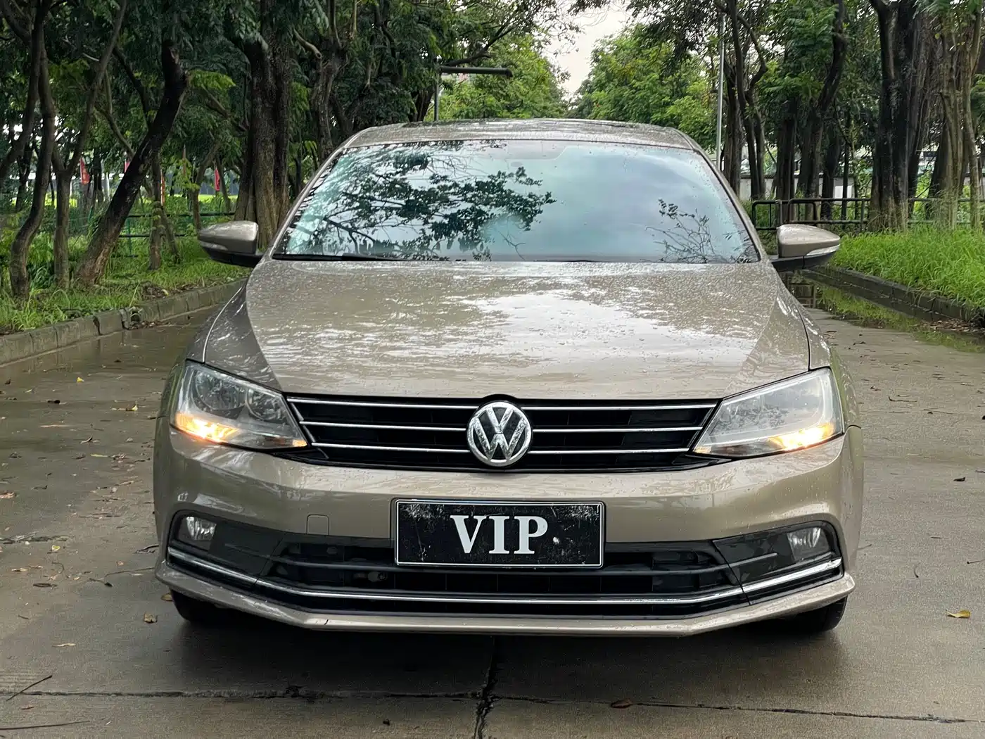 Фото 4 - Volkswagen Sagitar