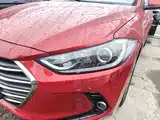 Фото 24 - Hyundai Elantra