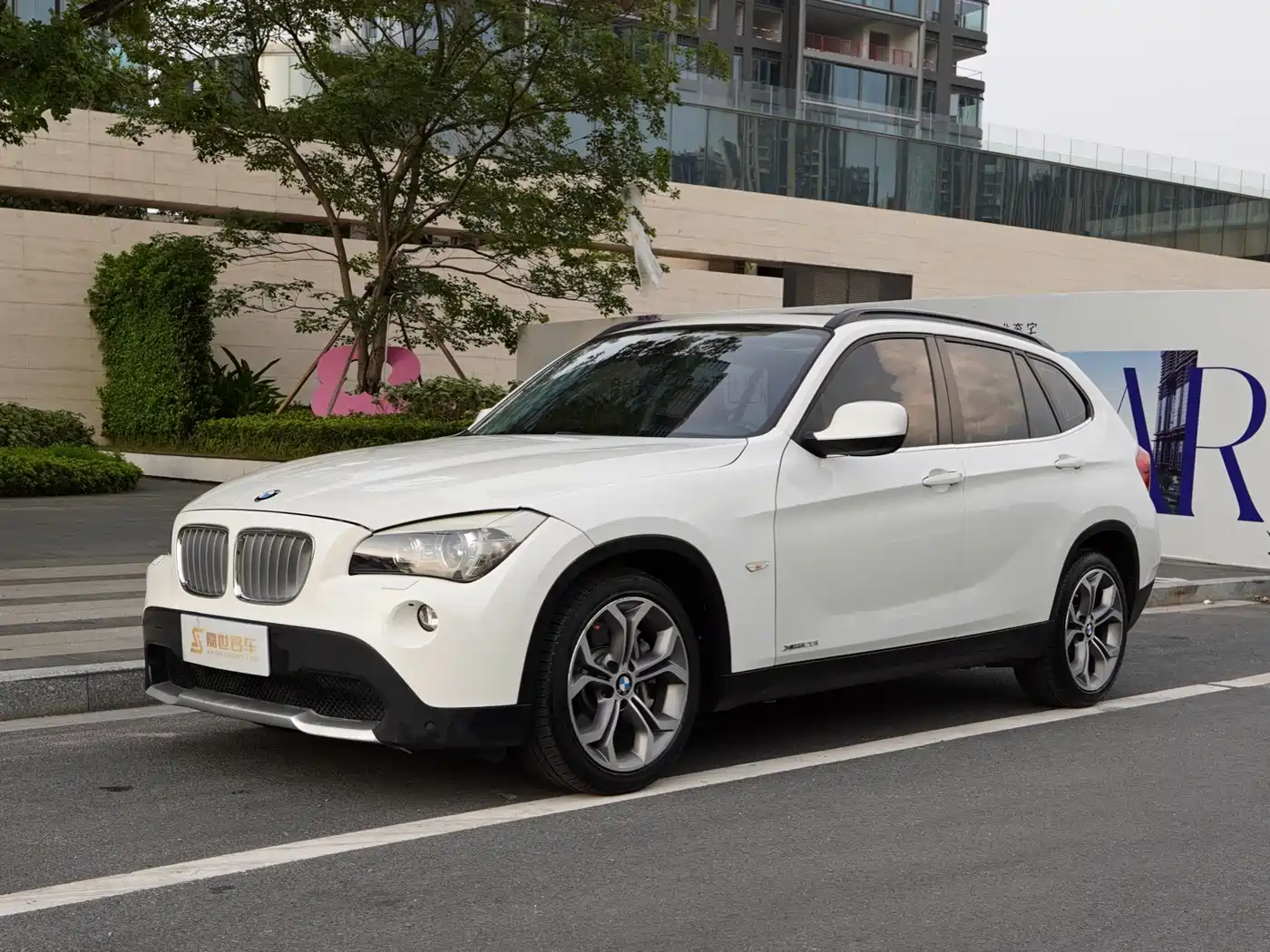 BMW X1 (Import) 2010 2010 xDrive28i