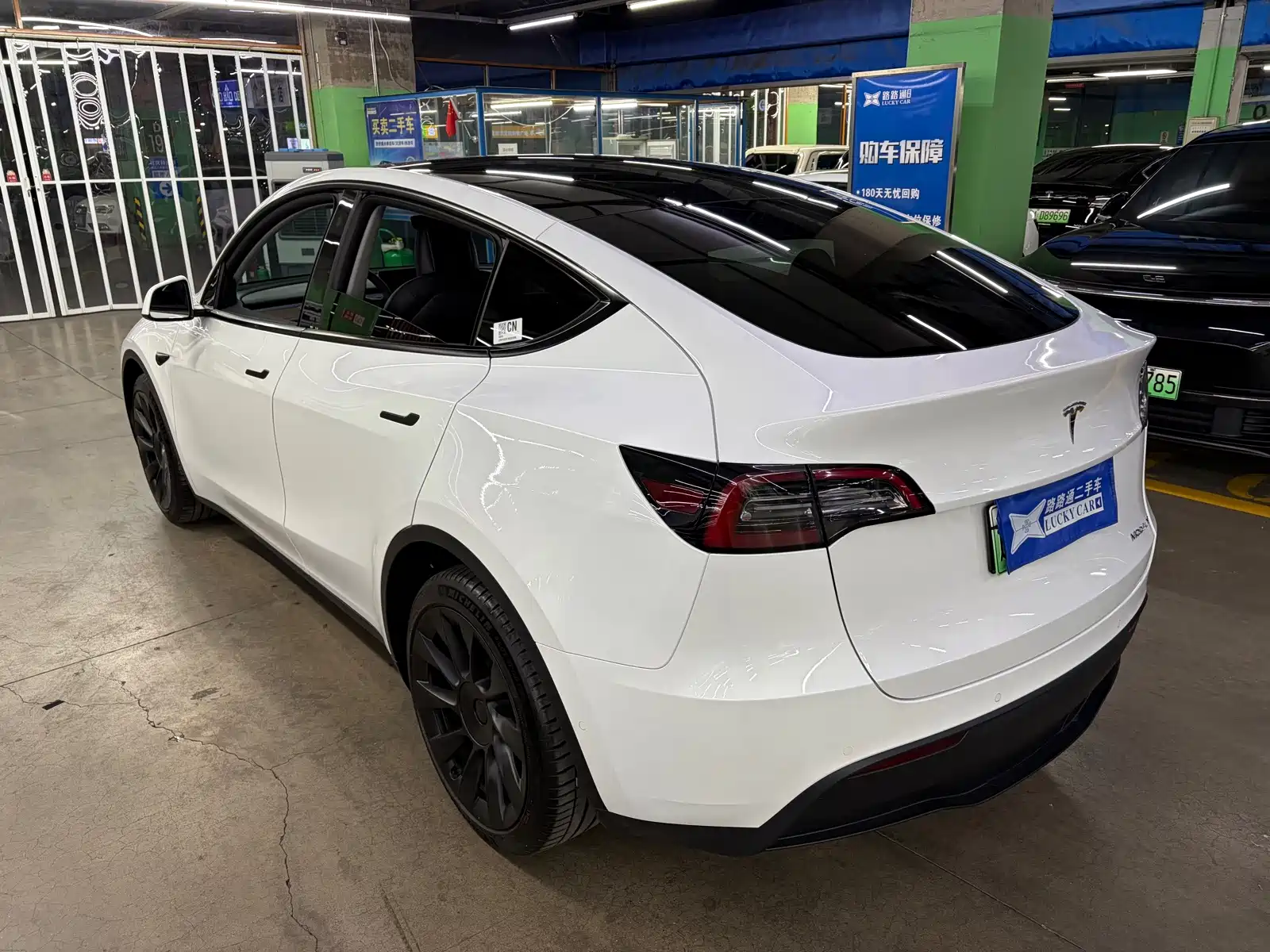 Фото 5 - Tesla Model Y