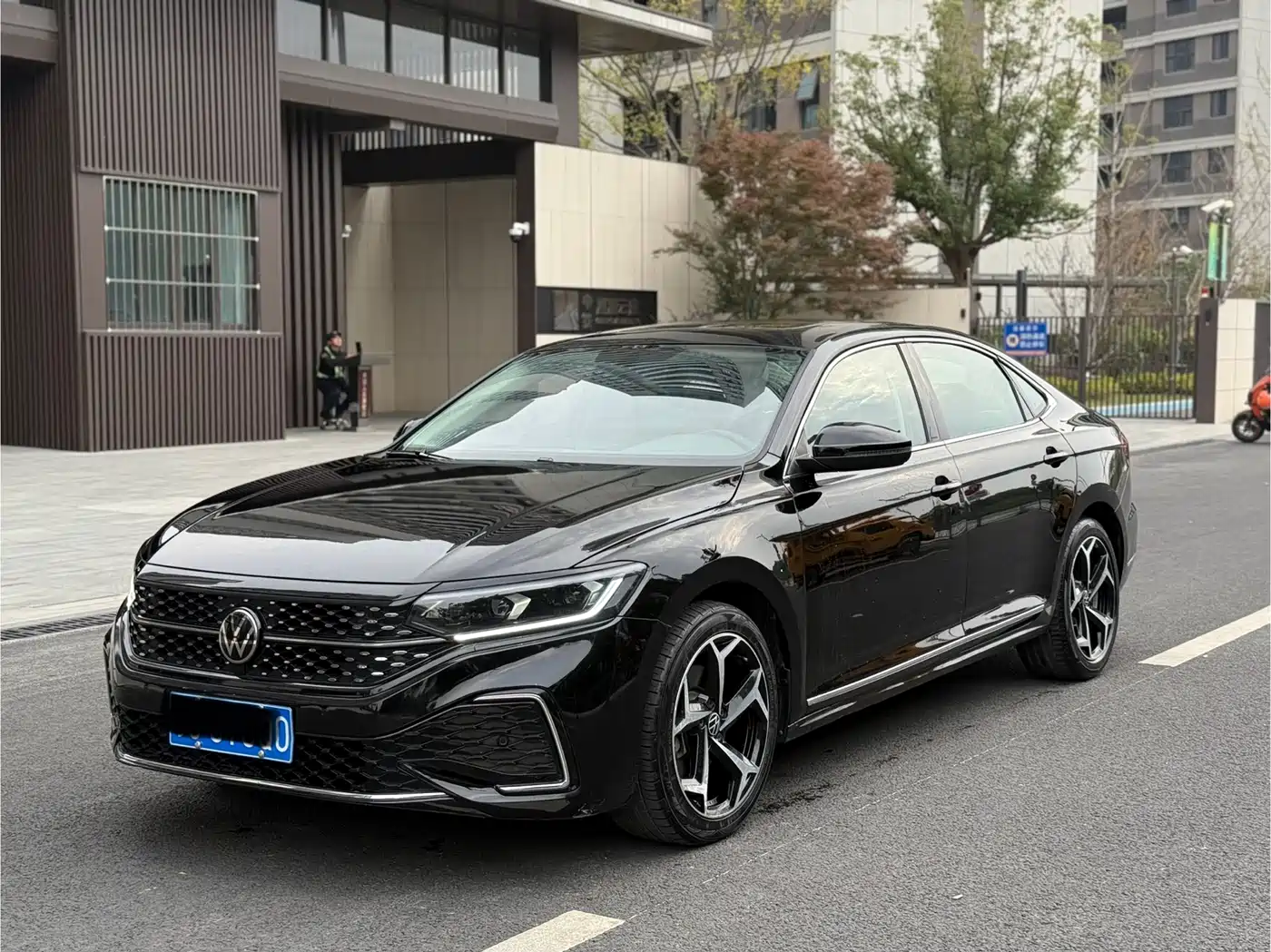 Volkswagen Passat 2024 330TSI Starlight Elite Edition