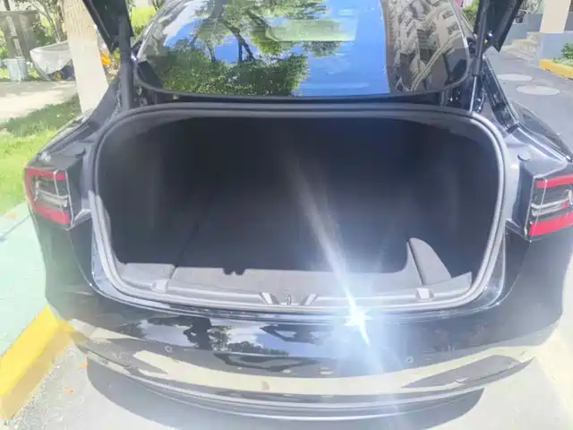 Tesla Model 3 2022 Model Rear-Wheel Drive Version — фото 5