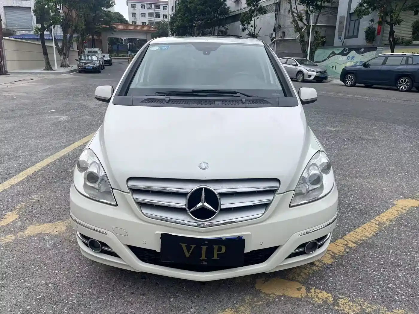 Mercedes-Benz B-Class 2009 B 200 Fashion фото 2