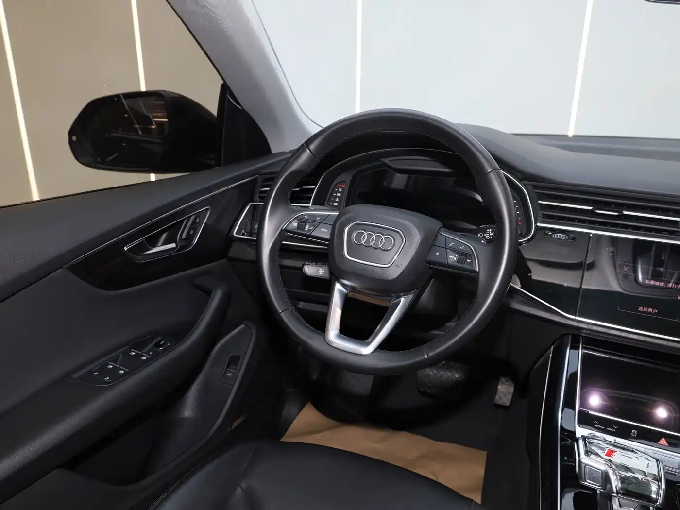 Audi Q8 2021 2021 Model 55 TFSI Luxury Dynamic