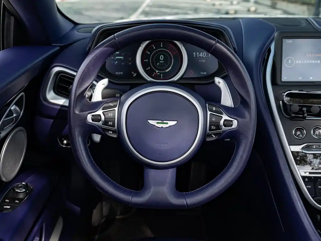 Aston Martin DB11 2019 2019 4.0T V8 Volante