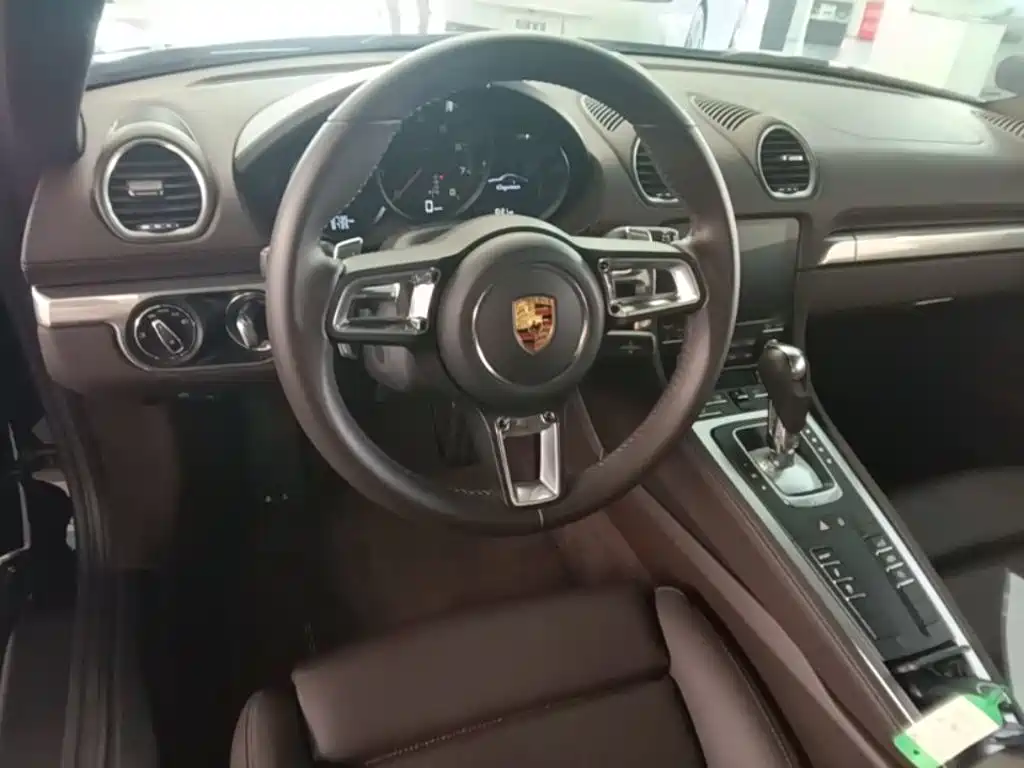 Porsche 718 2025 2022 Cayman 2.0T