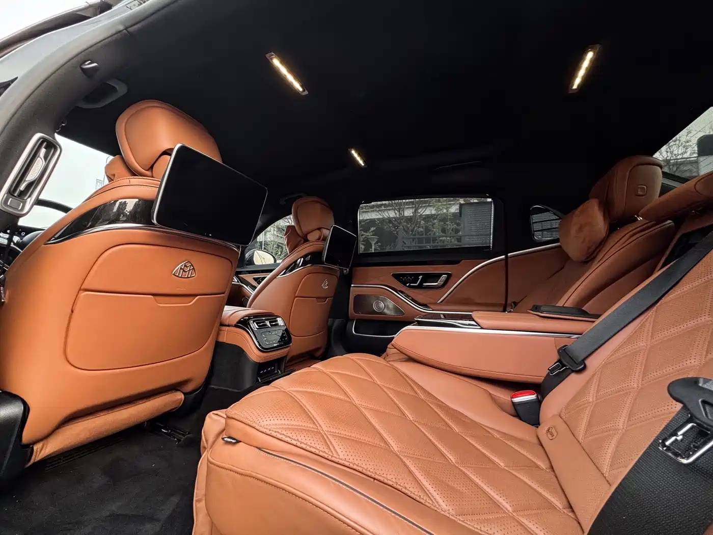 MERCEDES-BENZ MAYBACH S-CLASS