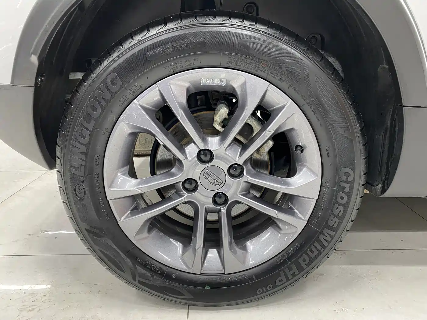 Geely Vision X3 2021 2020 1.5L CVT Premium