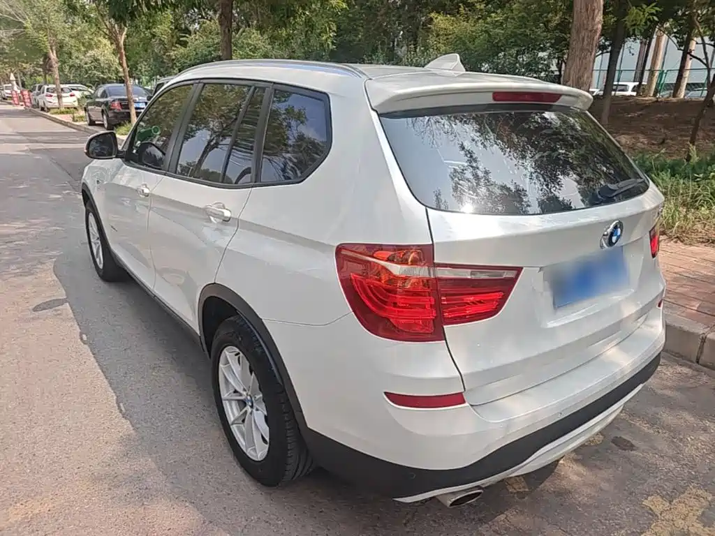 BMW X3 (Import) 2017 2016 sDrive20i