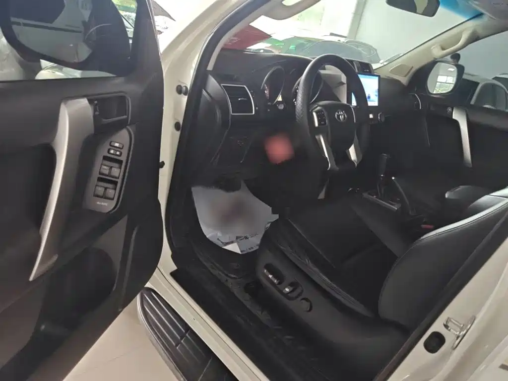 Toyota Prado 2016 2.7L Auto Standard Edition фото 15