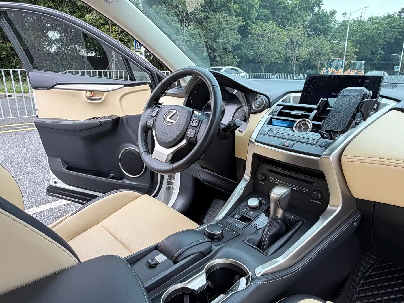 Lexus NX 2015 2015 200t AWD F Sport