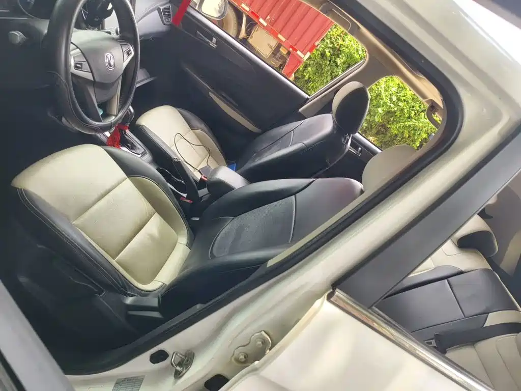 Changan CS35 2018 2017 1.6L Auto Luxury