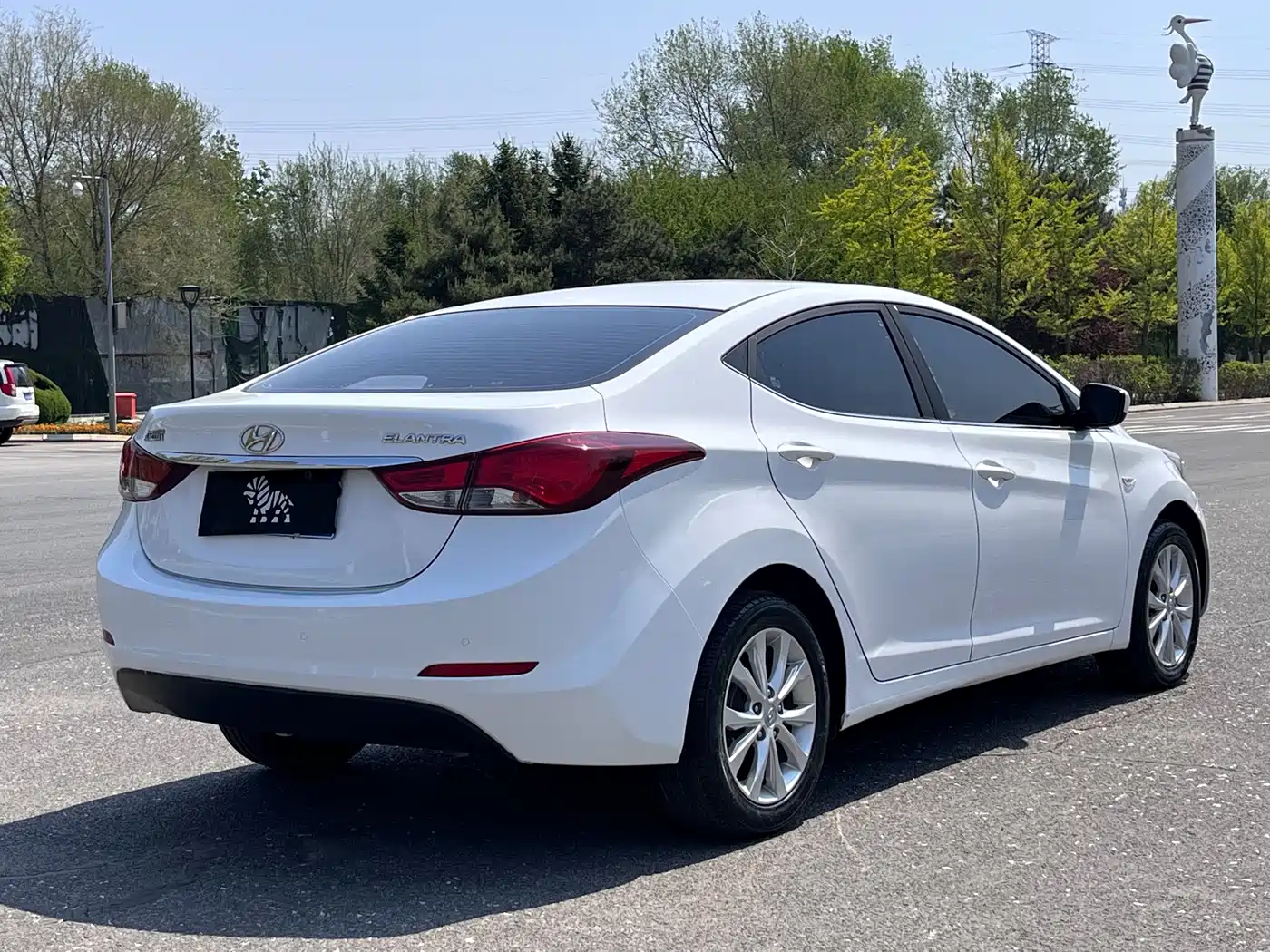 Hyundai Langdong 2016 1.6L Automatic Smart Edition фото 7