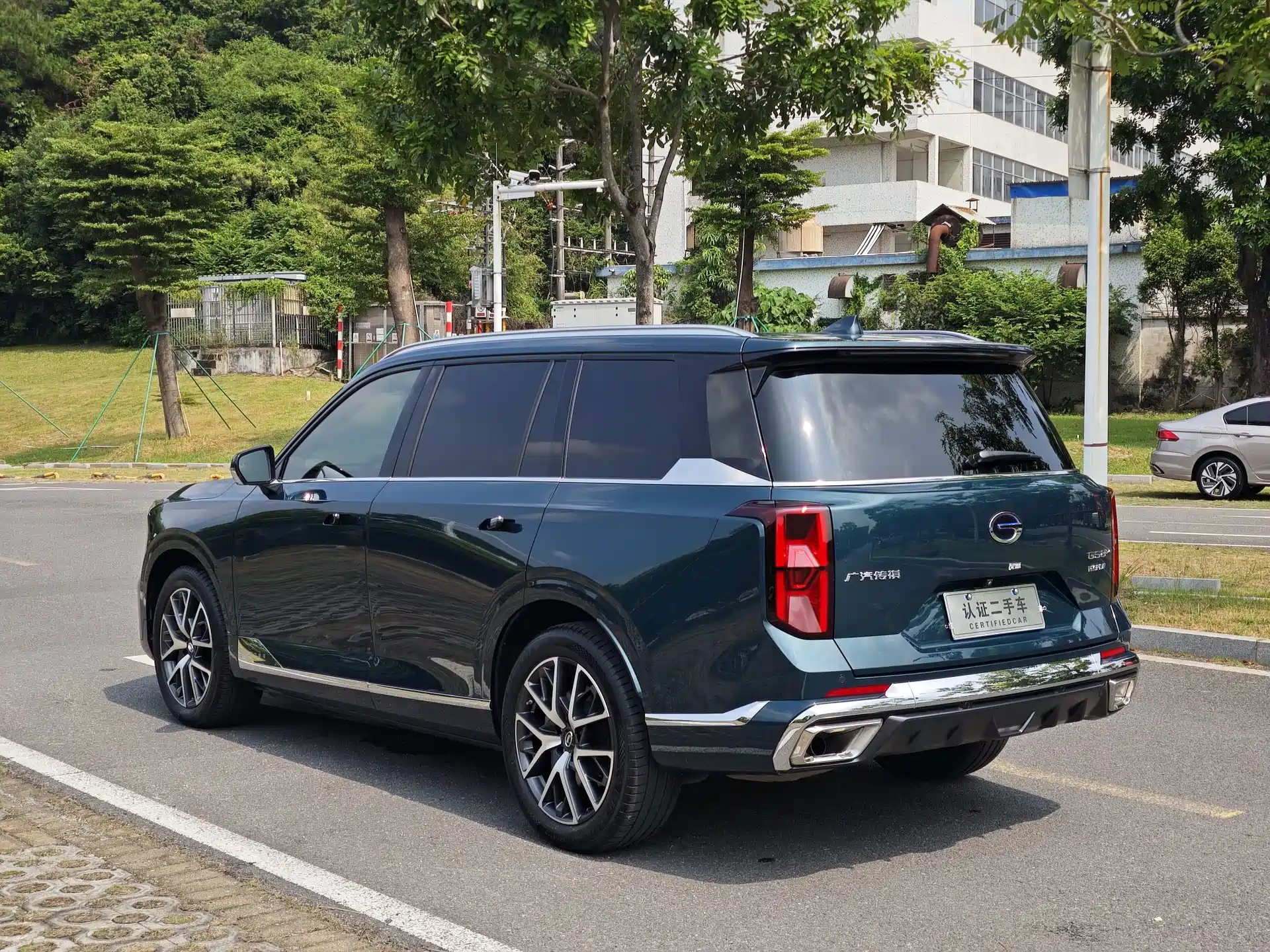 Photo 10 - GAC Trumpchi GS8