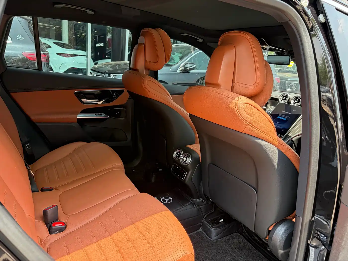 Mercedes-Benz GLC 2025 GLC 300 L 4MATIC Dynamic 5-seater фото 20