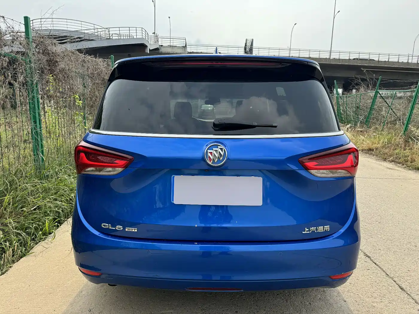 Buick GL6 2018 2018 18T 6-Seater Premium
