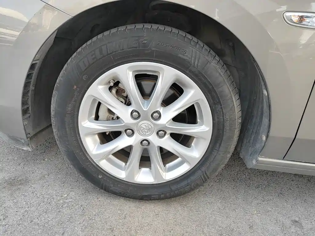 Buick GL6 2018 2018 18T 6-Seater Elite