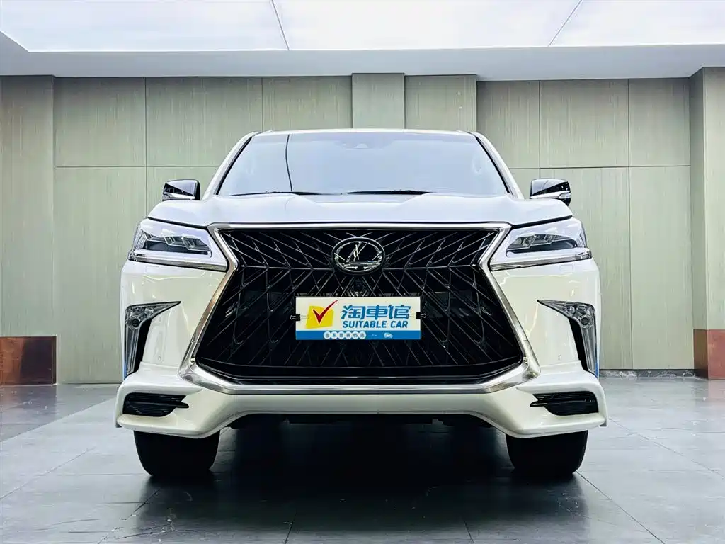 Lexus LX 2019 570 Peak Special Edition фото 2