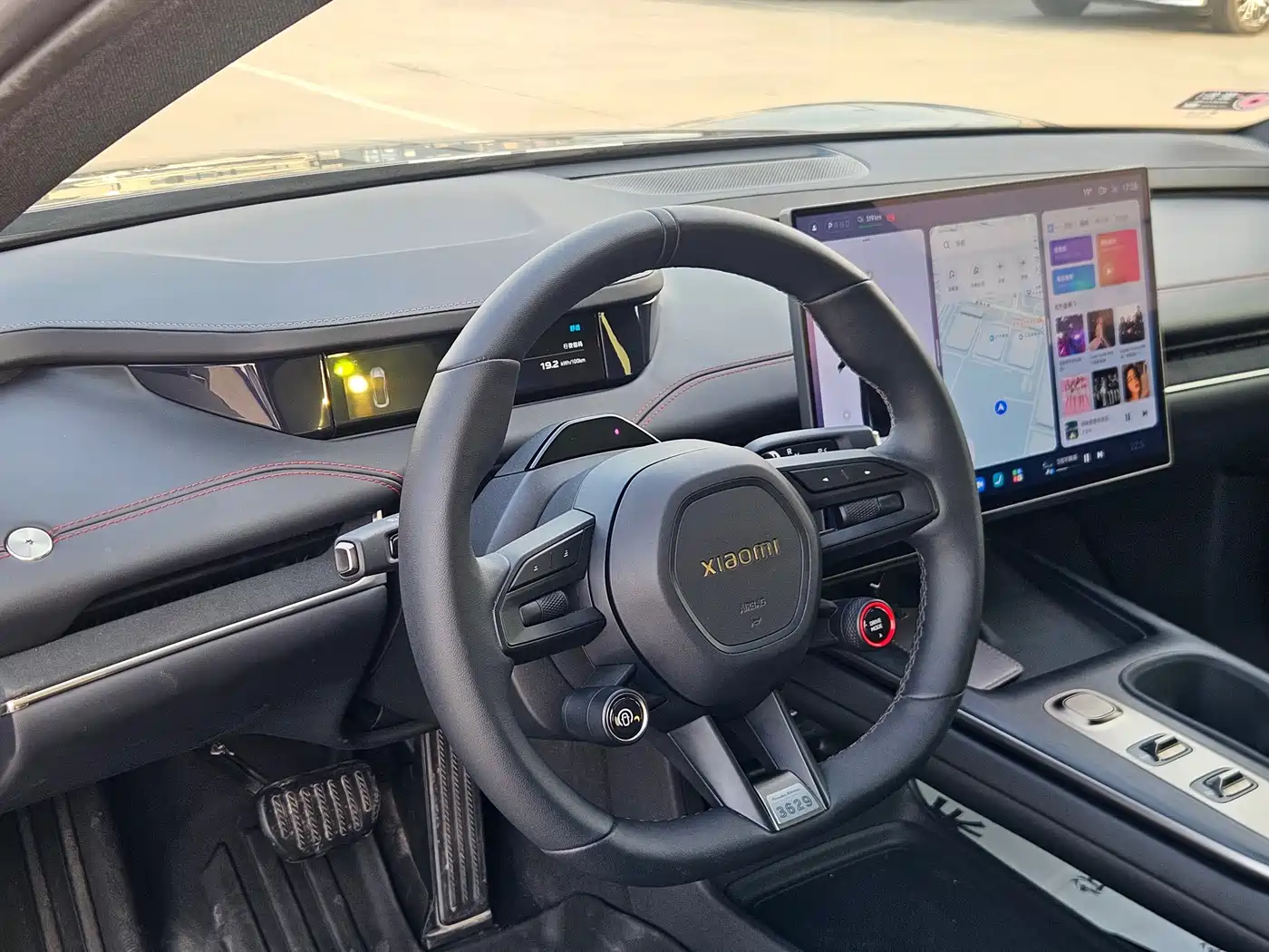 XIAOMI CAR XIAOMI SU7