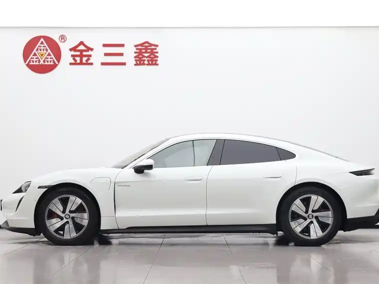 Porsche Taycan 2019 Taycan 4S фото 3