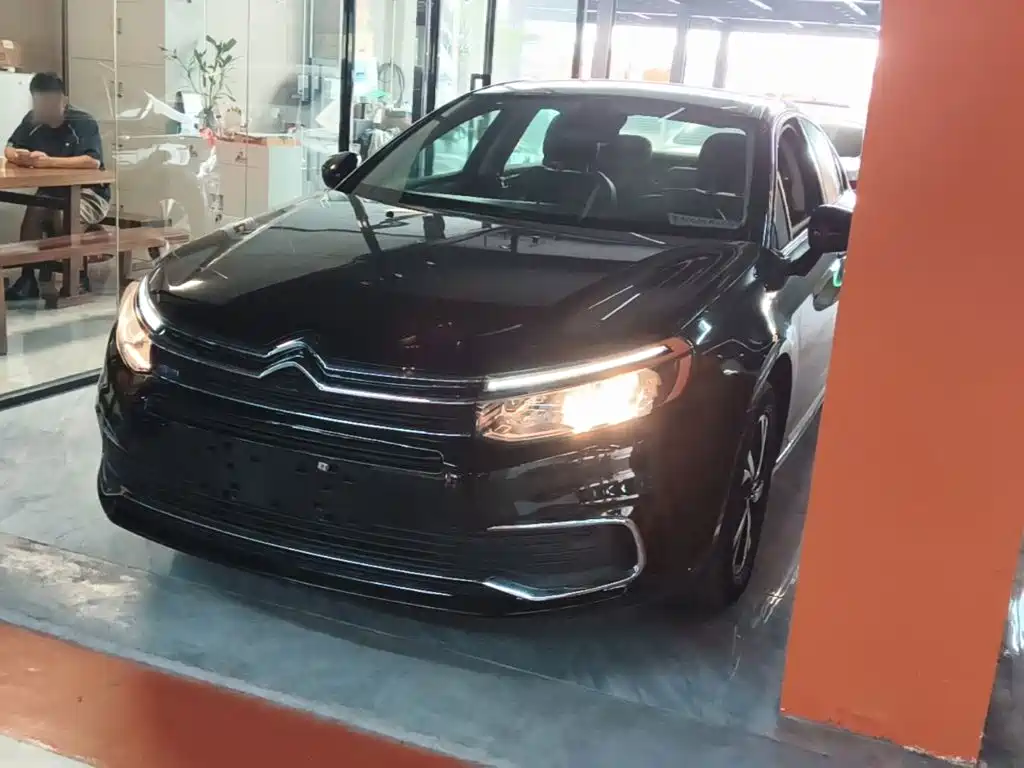 Фото 2 - Citroën C5
