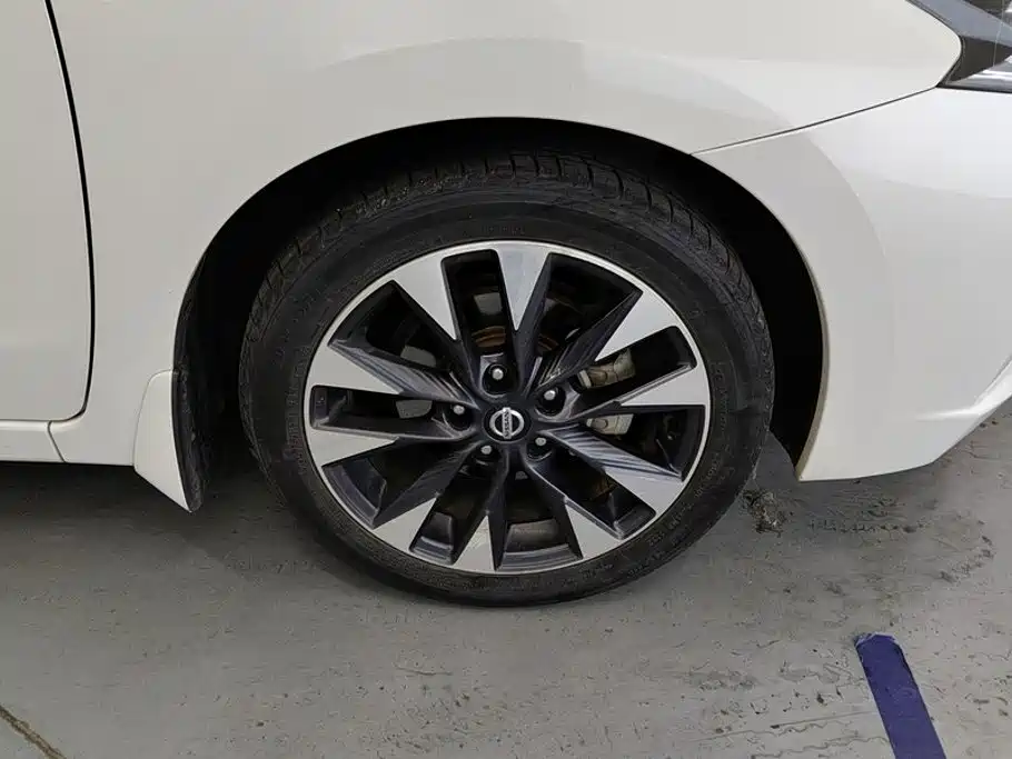 Nissan Bluebird 2019 2019 1.6L CVT Smart Connect Cool Edition China VI