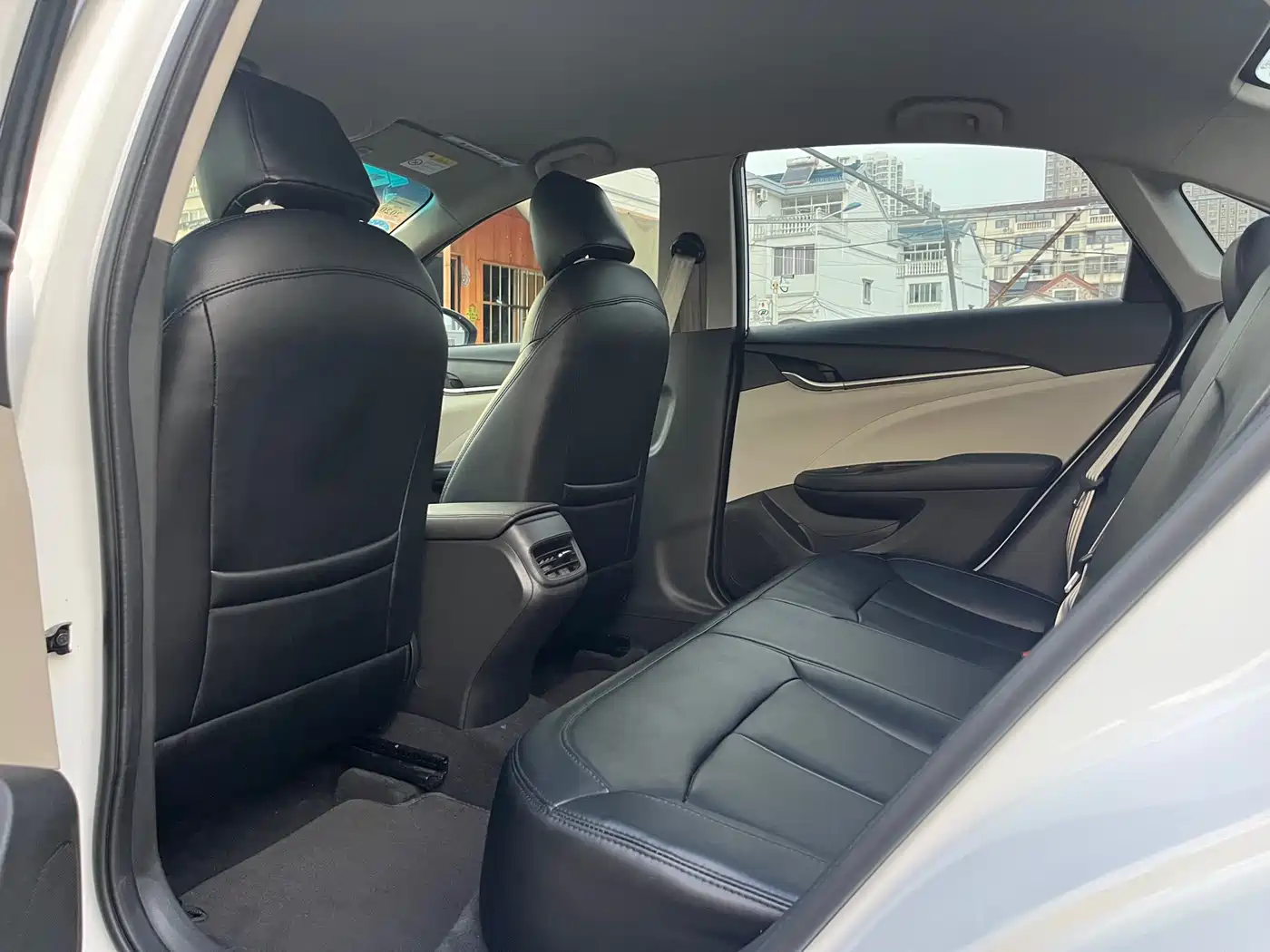 Buick Excelle 2016 15N Automatic Progressive фото 9