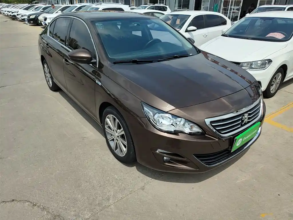 Peugeot 408 2016 1.6T Automatic Luxury Edition фото 4