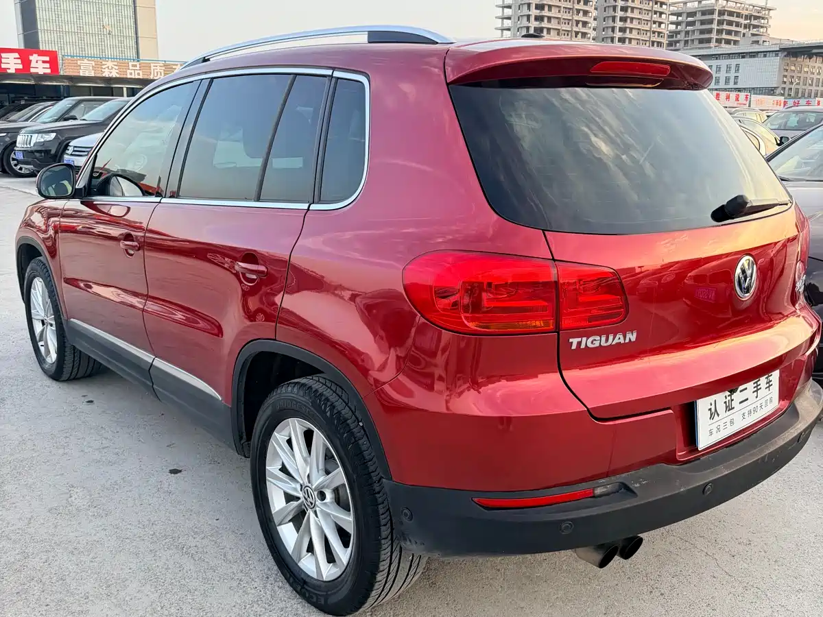 Фото 4 - Volkswagen Tiguan