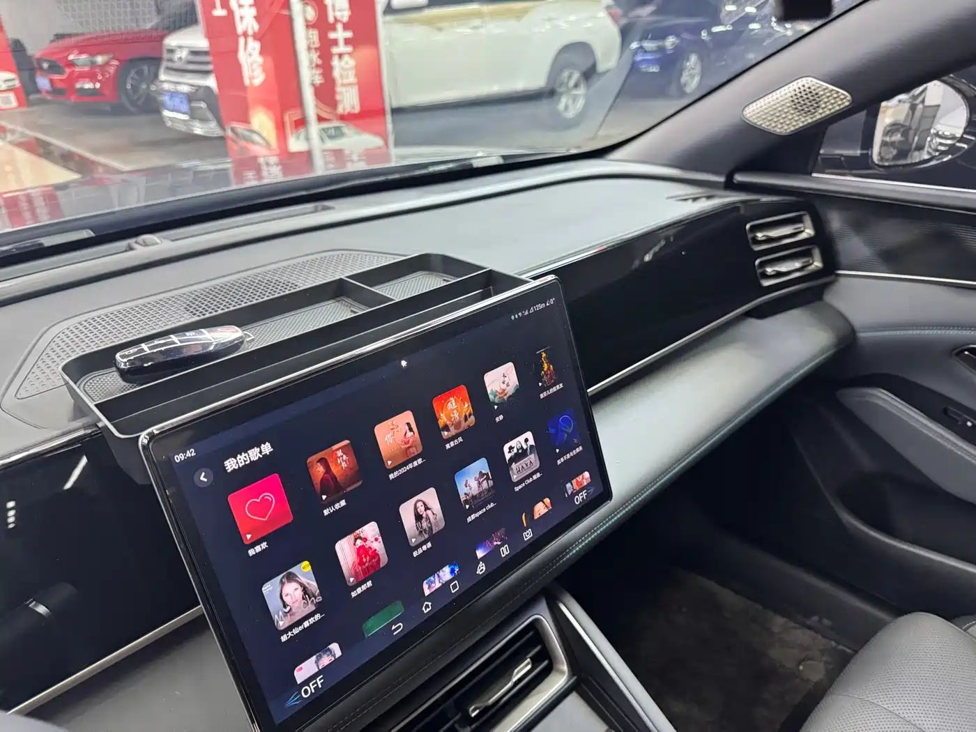 BYD Qin L 2024 DM-i 80KM Superior фото 7