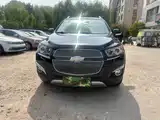 Photo 2 - Chevrolet Captiva