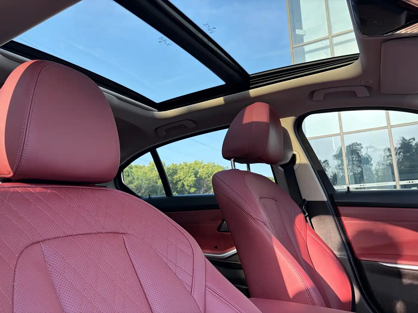 BMW 3 Series 2022 320Li M Sport Package фото 15
