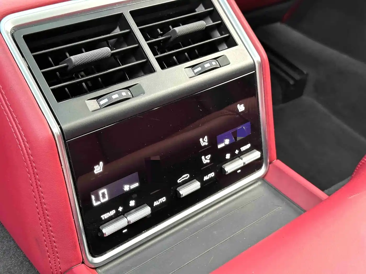 Photo 15 - Porsche Panamera