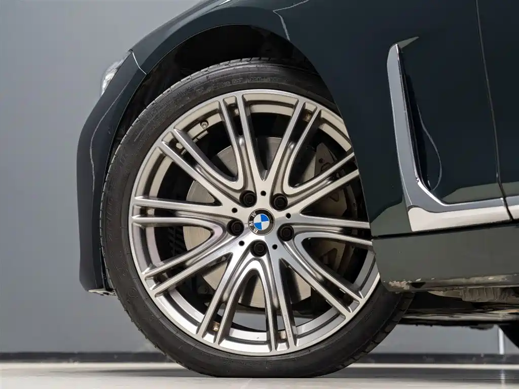 BMW 7 Series 2019 Facelift 750Li xDrive V8 Luxury Package фото 5