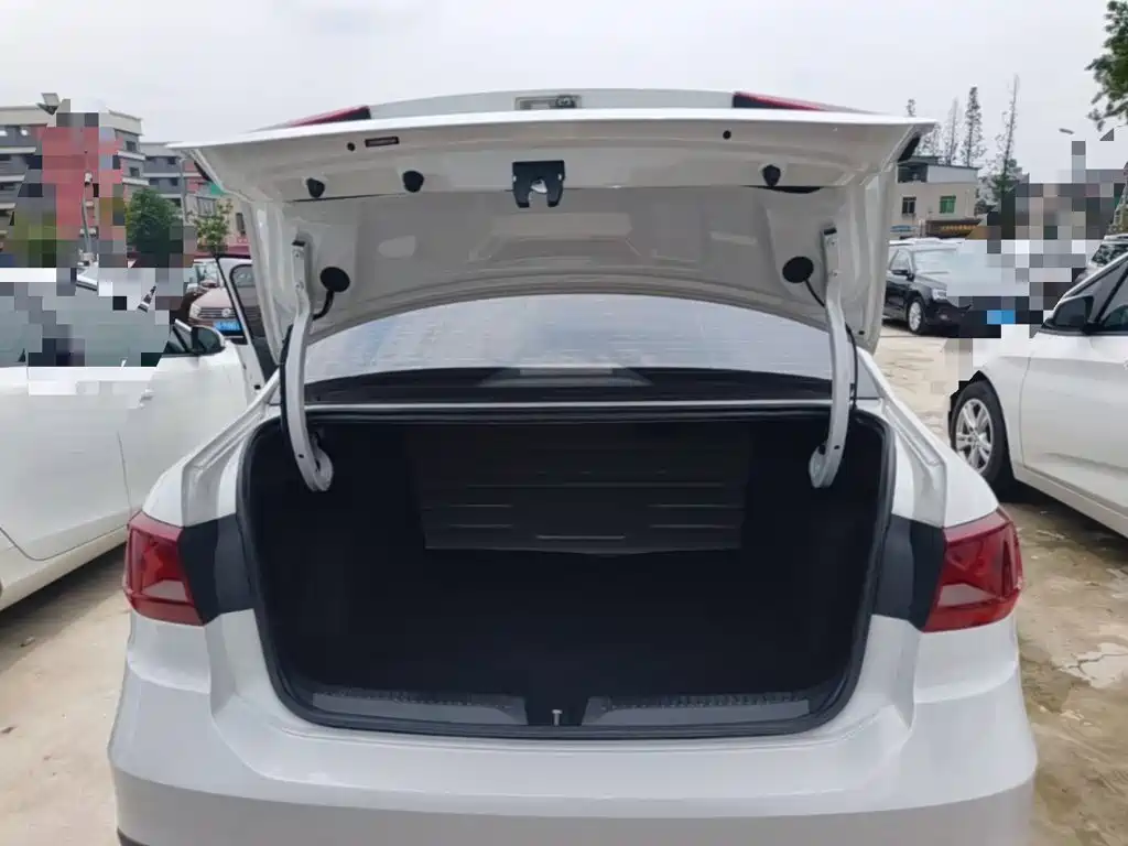 Jetta VA3 2023 2021 1.5L Automatic Upward Life Edition