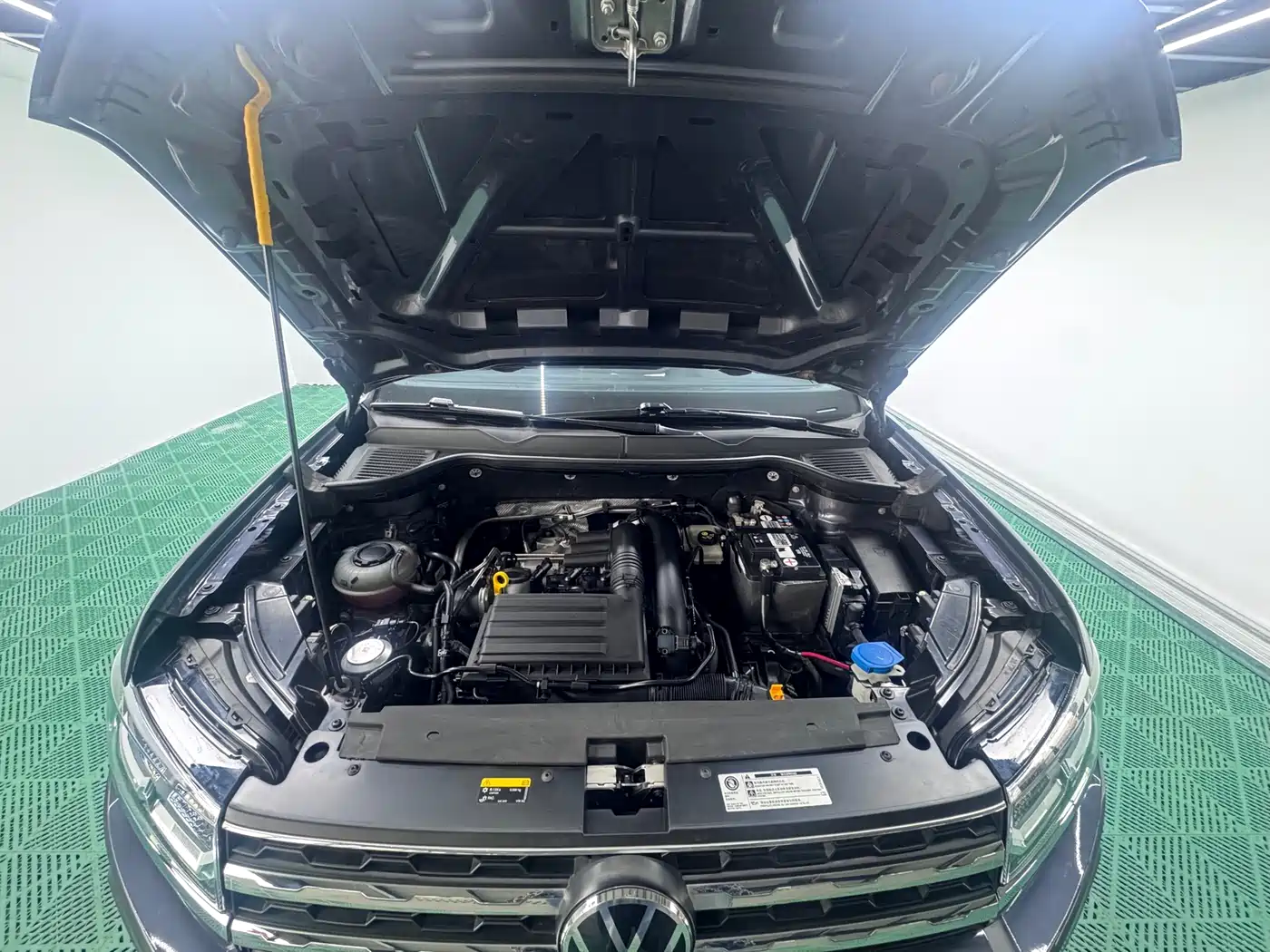 Volkswagen Tharu 2021 Model 280TSI 2WD Luxury Edition фото 7