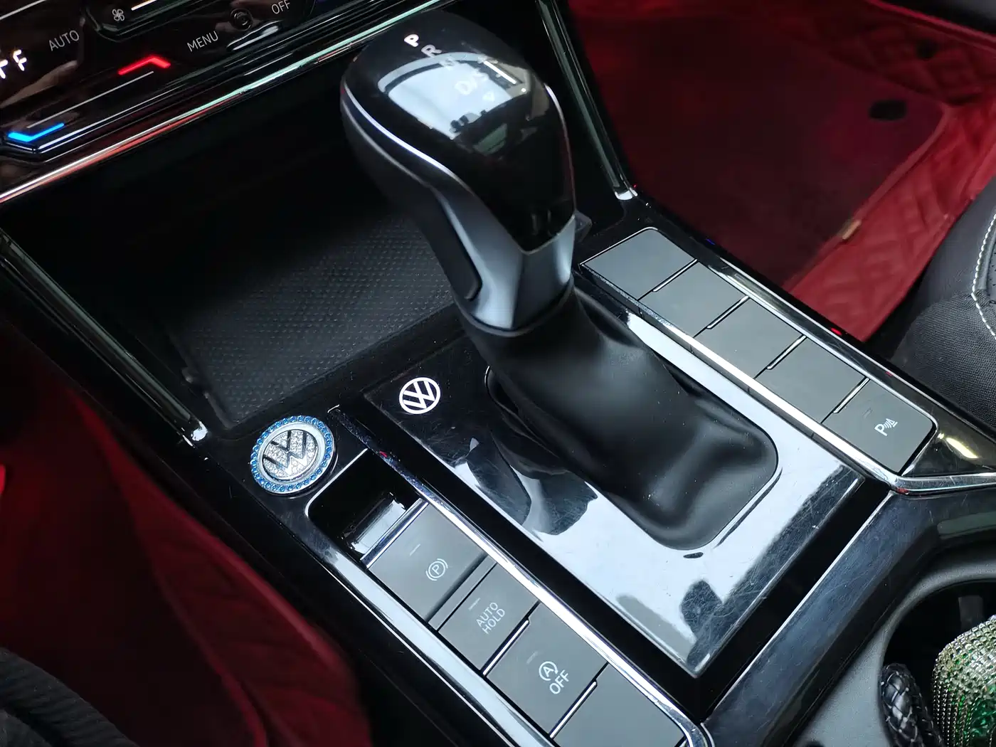 Volkswagen Passat 2024 Model 380TSI Starlight Elite фото 17