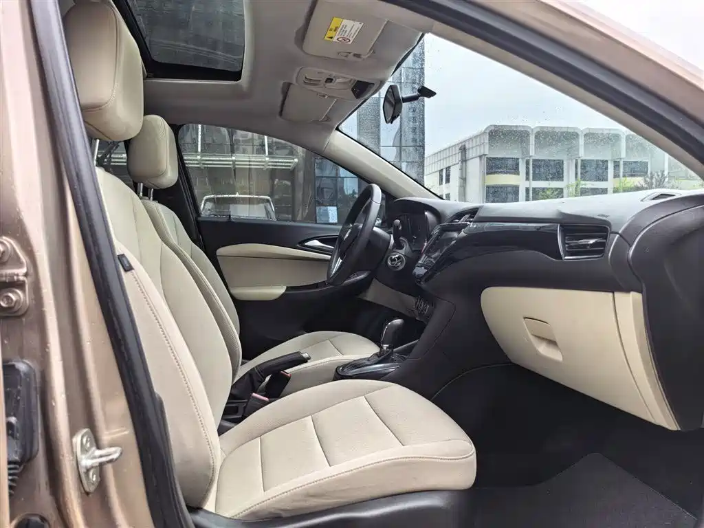 Buick Excelle 2018 15N CVT Elite фото 20