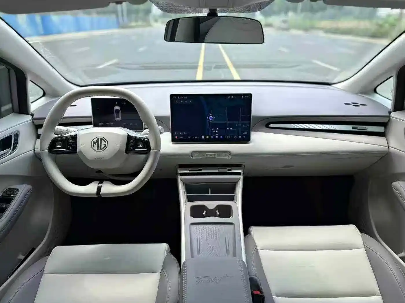 Фото 7 - MG MG4 EV